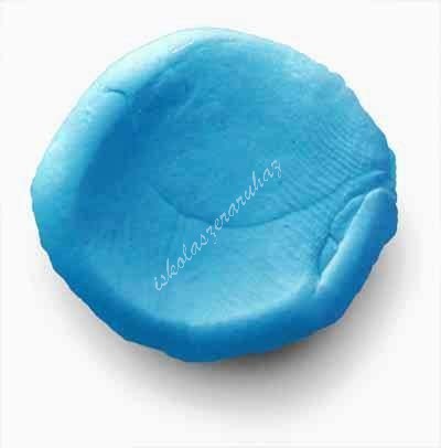 Blu Tack gyurmaragasztó