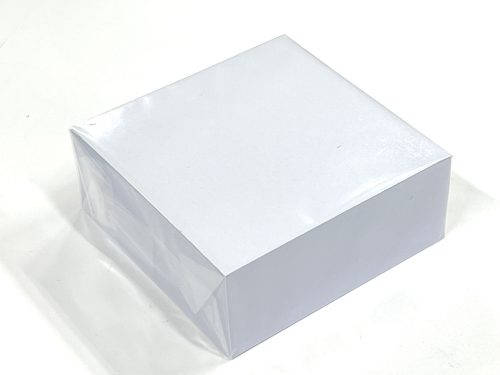 R- Jegyzettömb 9x9x5 cm ragasztott